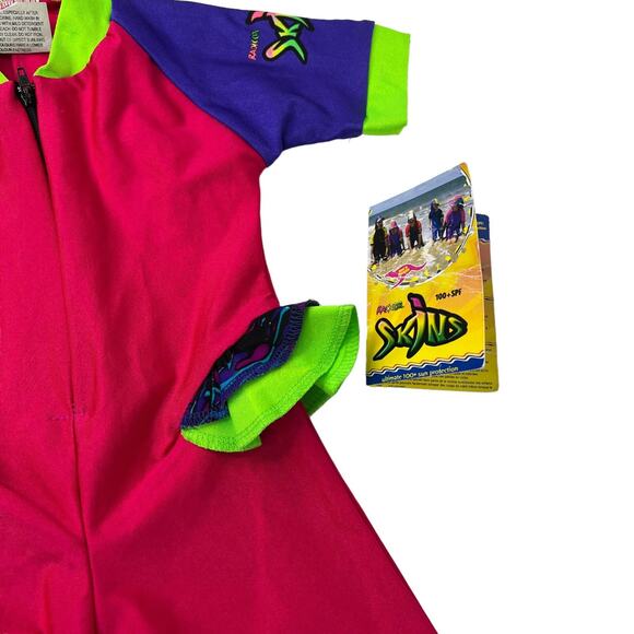 Radicool Skins 100+SPF Short Sleeve Swim Suit Pink Neon NWT Girls 2 US 2T - Picture 3 of 5